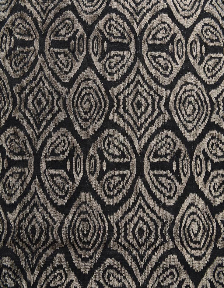 Detail image of  8' 2 x 9' 10  Hand Knotted Darya Wool Rug