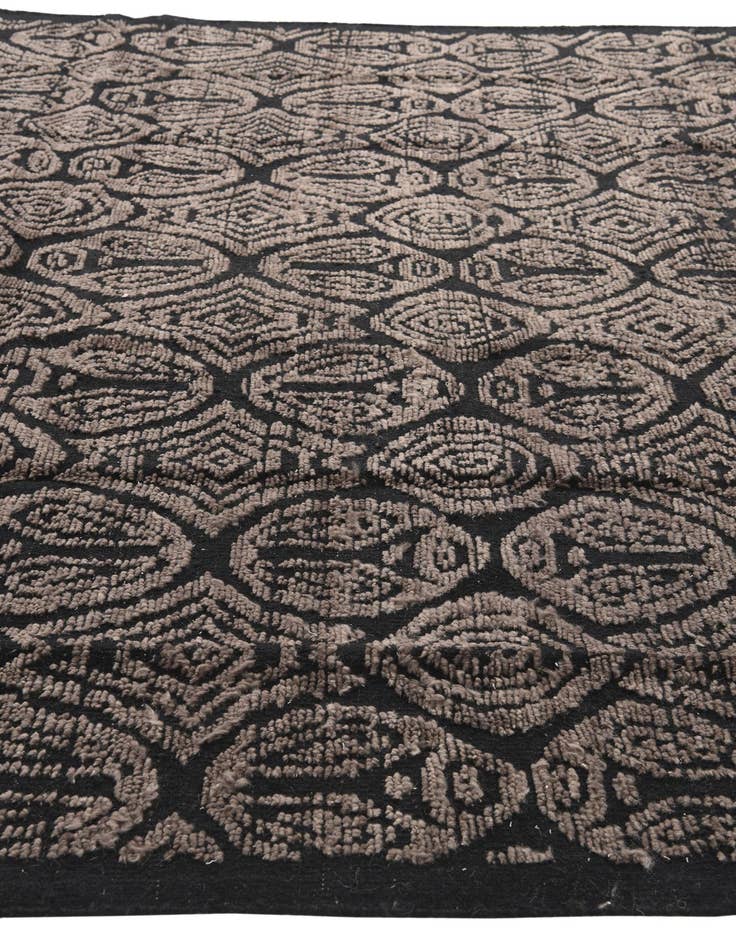 Detail image of  8' 3 x 10' 1  Hand Knotted Darya Wool Rug