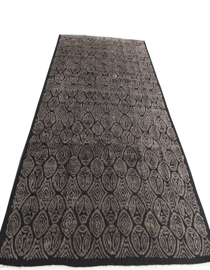 Detail image of  8' 10 x 12' 4  Hand Knotted Darya Wool Rug