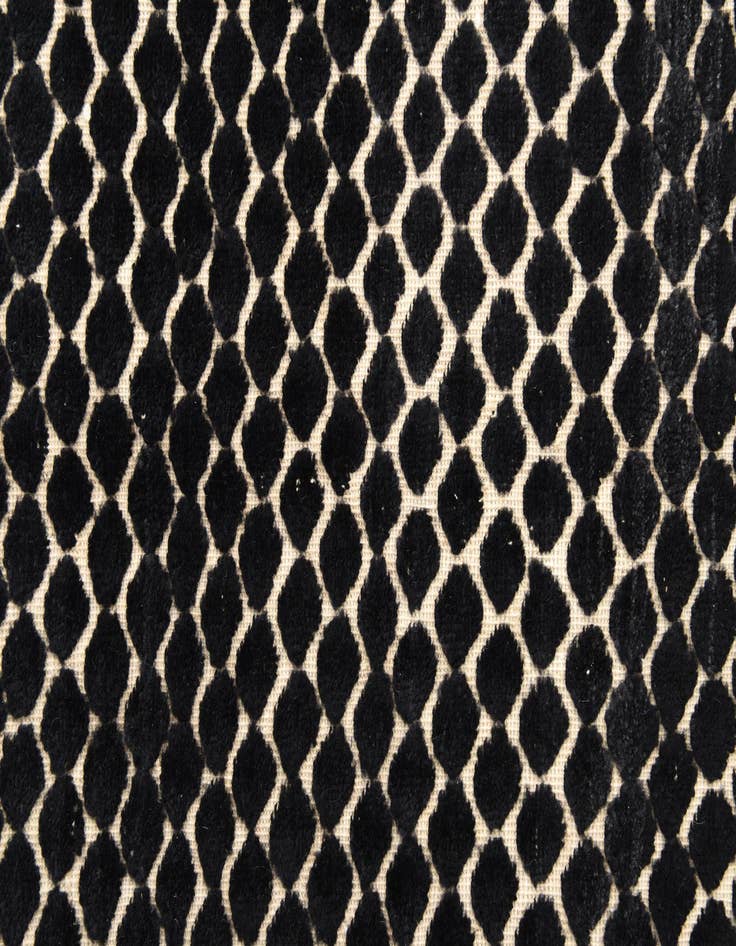 Detail image of  4' 11 x 7' 5  Hand Knotted Darya Wool Rug