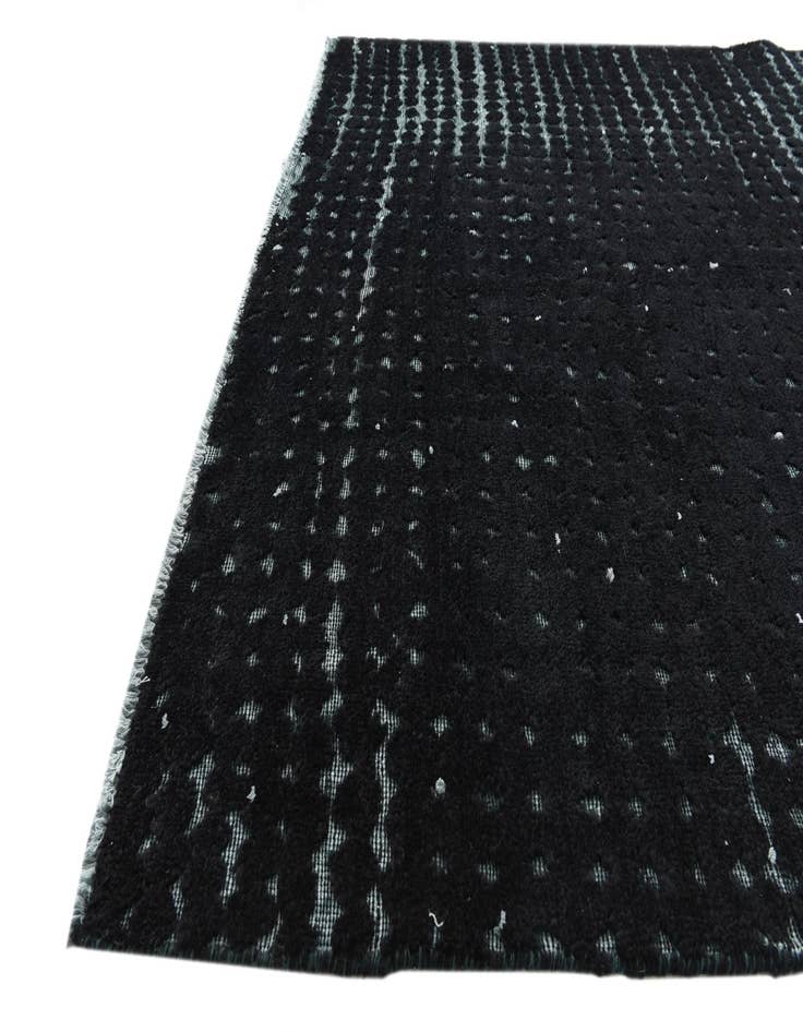 Detail image of  5' 4 x 8'  Hand Knotted Darya Wool Rug