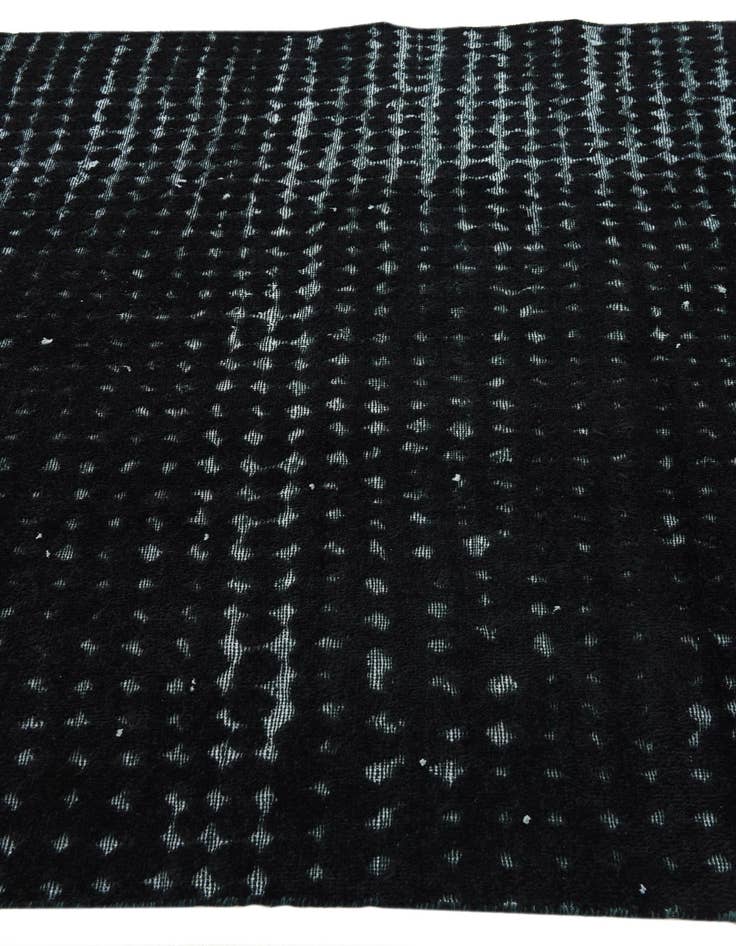 Detail image of  5' 4 x 8'  Hand Knotted Darya Wool Rug