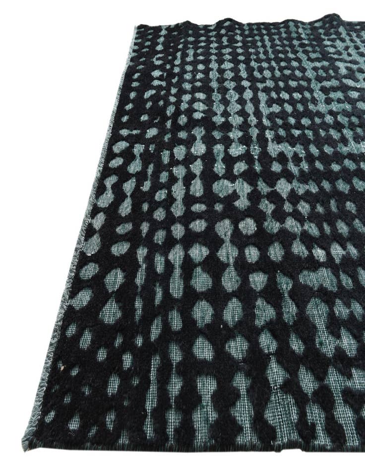 Detail image of  5' 2 x 8' 1  Hand Knotted Darya Wool Rug