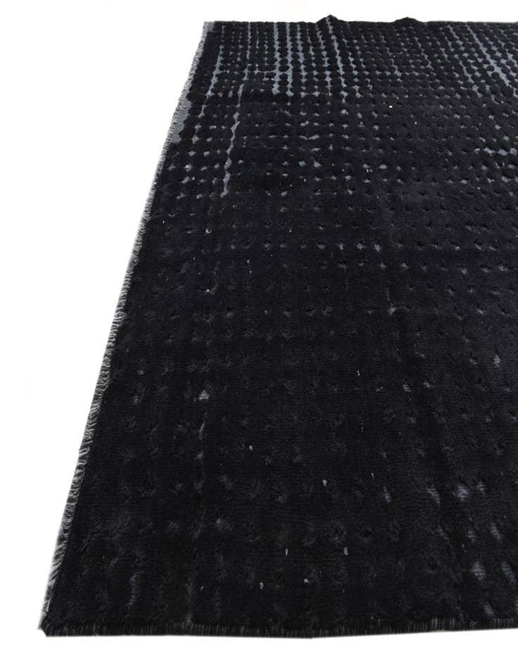 Detail image of  5' 5 x 7' 8  Hand Knotted Darya Wool Rug