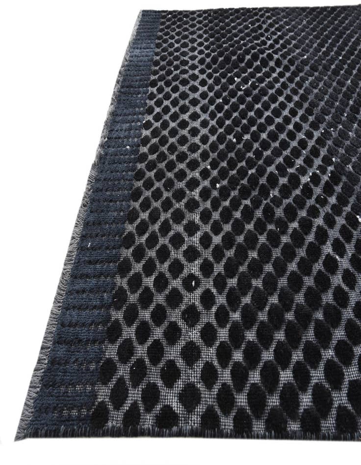 Detail image of  5' 2 x 8' 6  Hand Knotted Darya Wool Rug