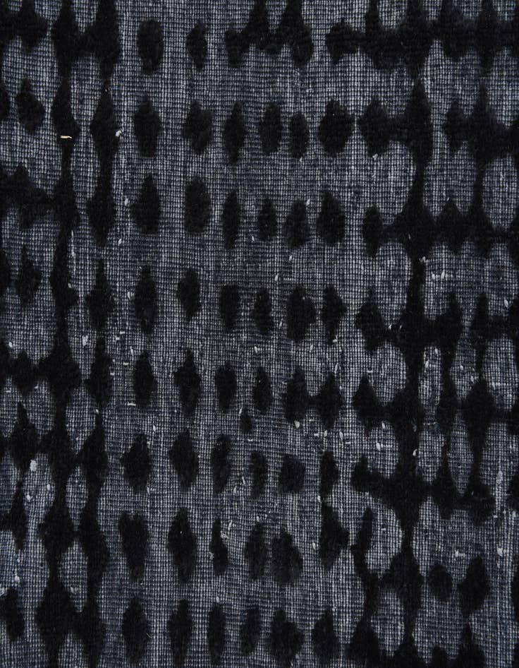 Detail image of  5' 2 x 8' 2  Hand Knotted Darya Wool Rug