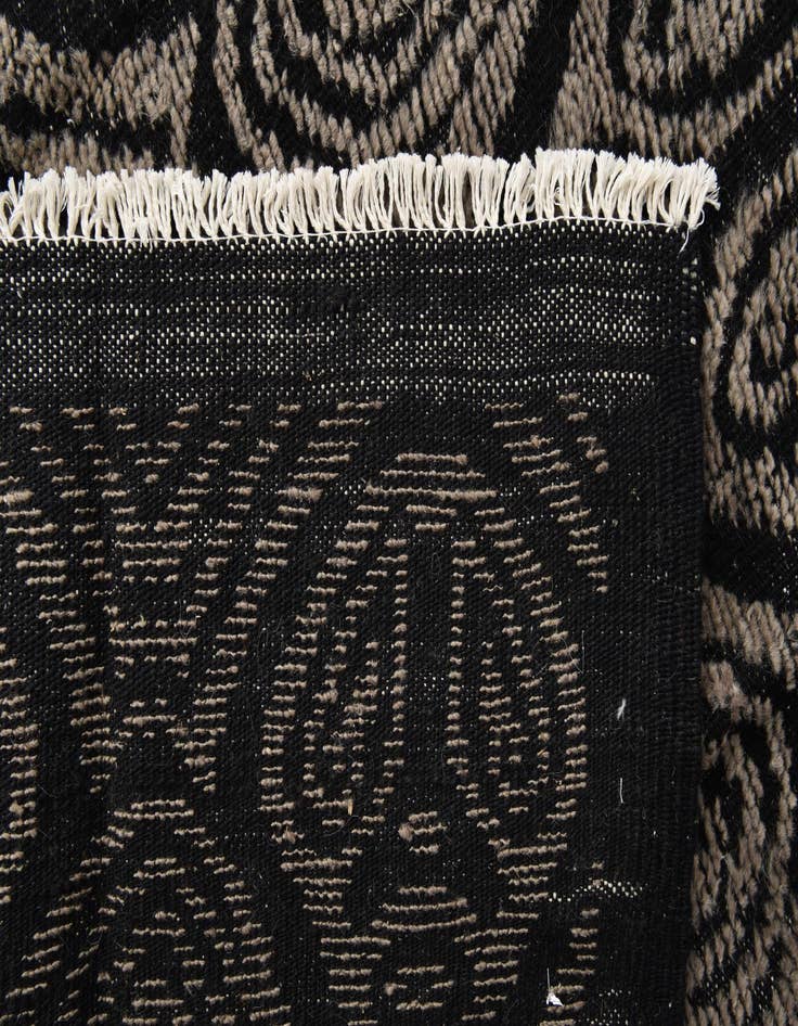 Detail image of  9' x 12' 2  Hand Knotted Darya Wool Rug