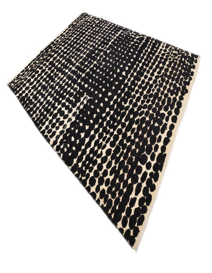 Detail image of  7' 10 x 10' 9  Hand Knotted Darya Wool Rug