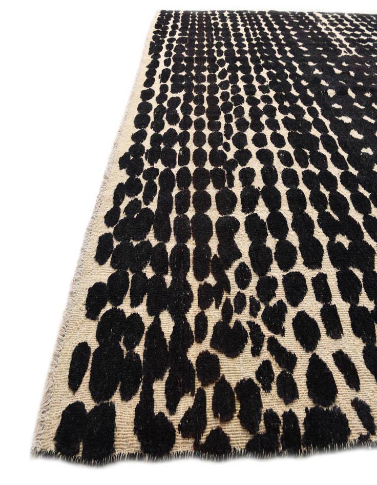 Detail image of  7' 10 x 10' 9  Hand Knotted Darya Wool Rug