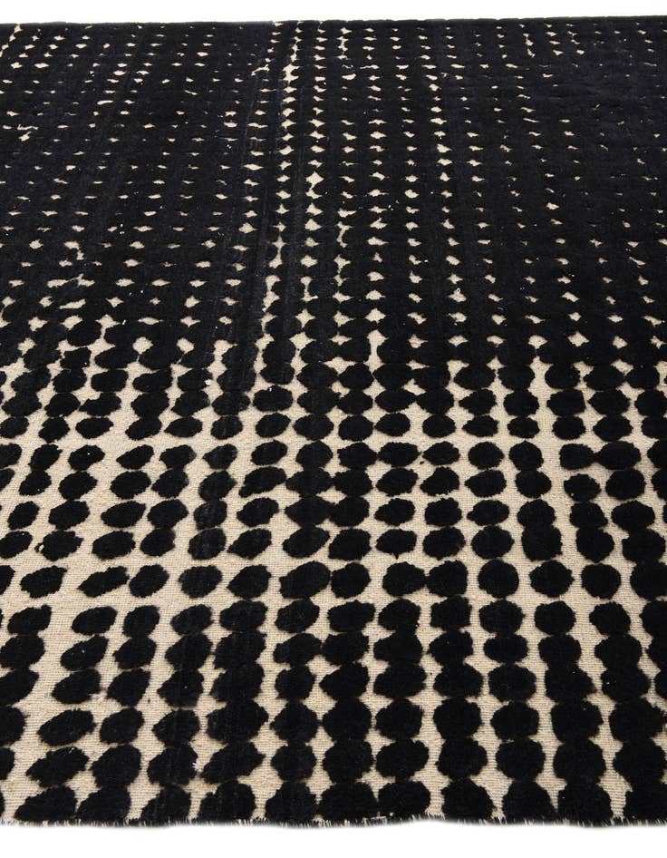 Detail image of  8' 10 x 12'  Hand Knotted Darya Wool Rug