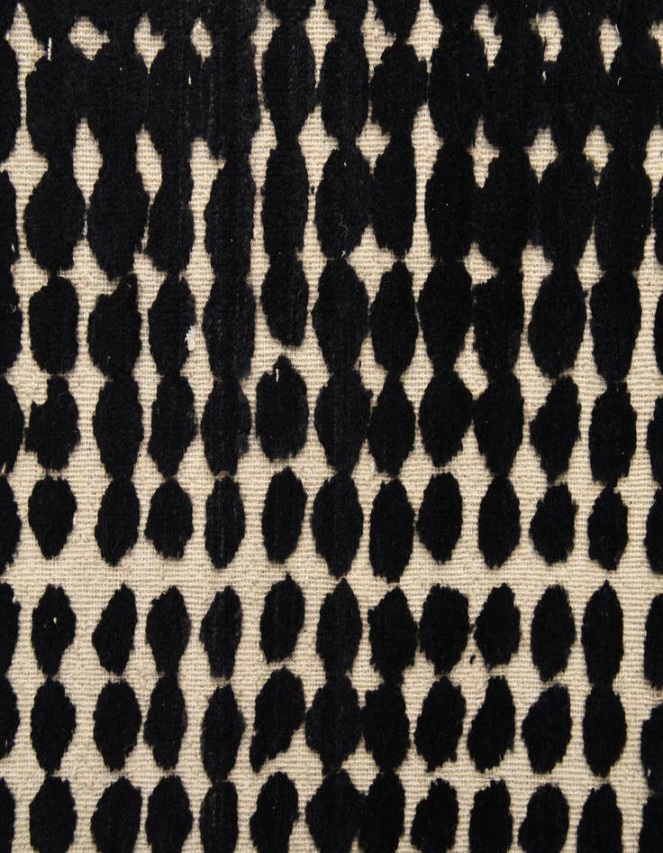 Detail image of  8' 10 x 12'  Hand Knotted Darya Wool Rug