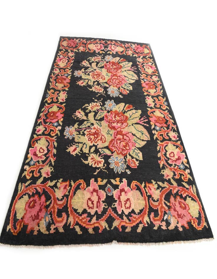 Detail image of  8' x 10' 3  Hand Knotted Darya Rug