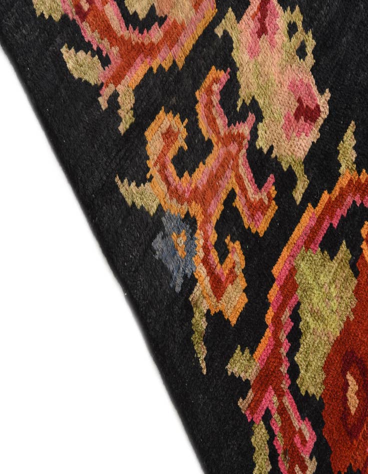 Detail image of  8' x 10' 3  Hand Knotted Darya Rug