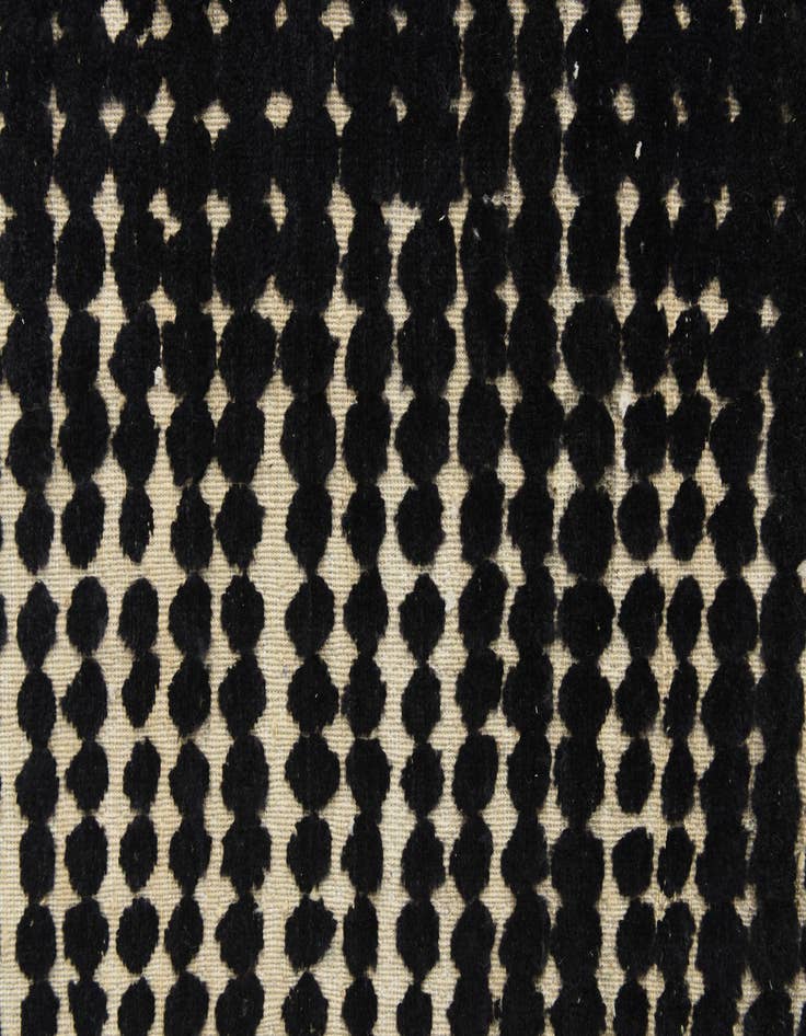 Detail image of  6' 6 x 10'  Hand Knotted Darya Wool Rug