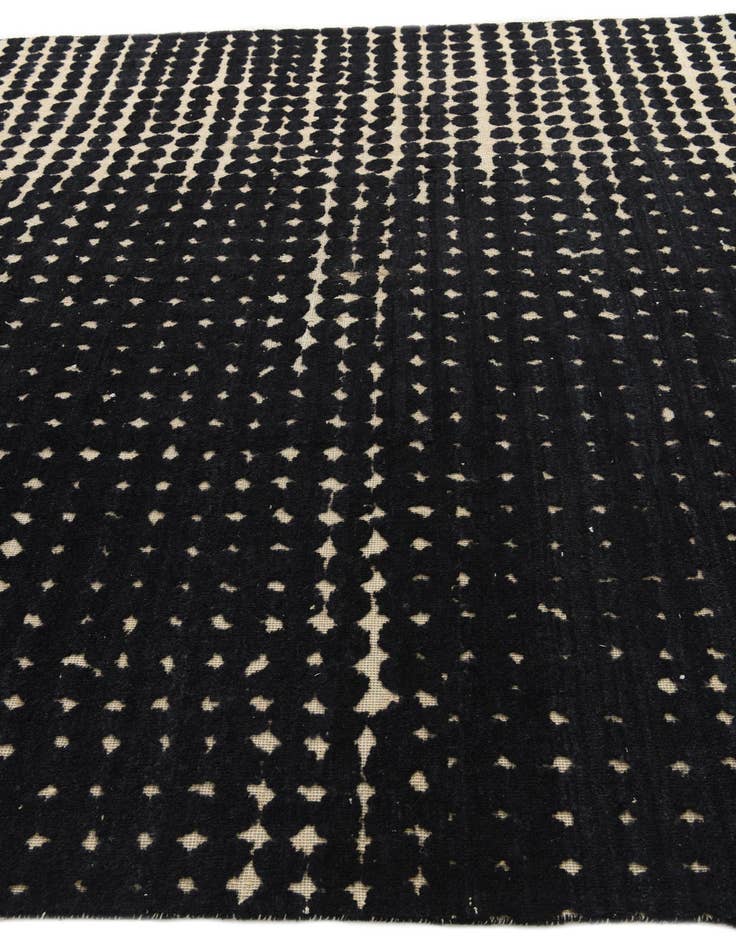 Detail image of  7' 10 x 10' 5  Hand Knotted Darya Wool Rug