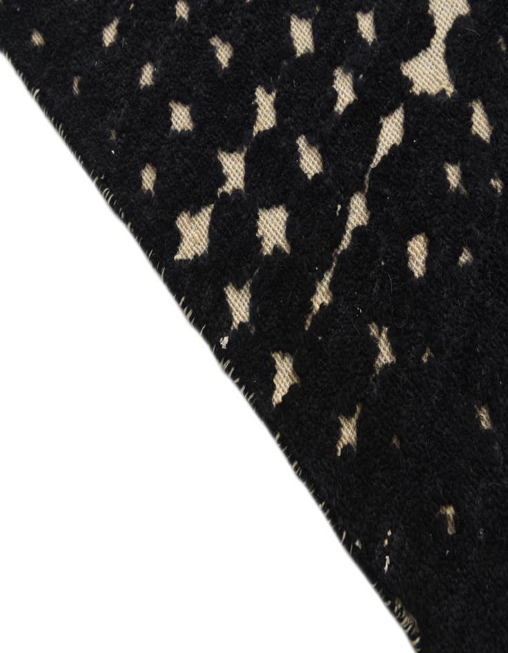 Detail image of  7' 10 x 10' 5  Hand Knotted Darya Wool Rug