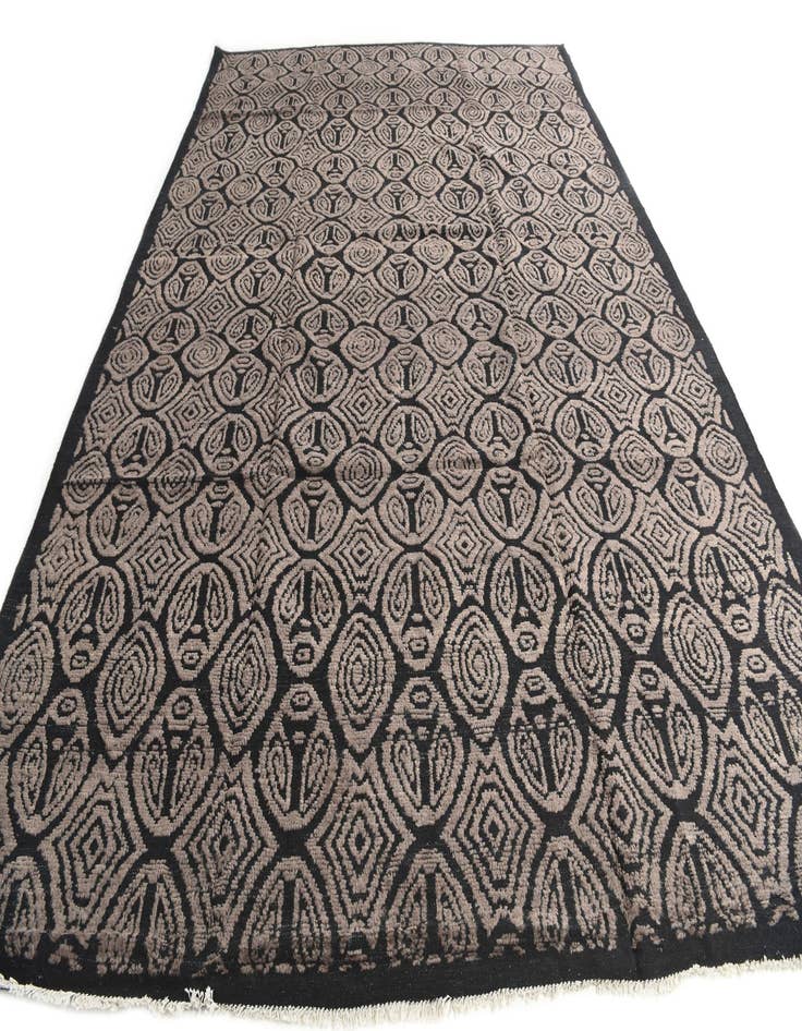 Detail image of  9' 10 x 14' 1  Hand Knotted Darya Wool Rug