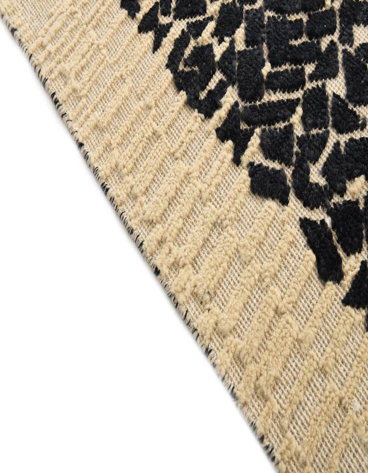 Detail image of  7' 10 x 9' 11  Hand Knotted Darya Wool Rug