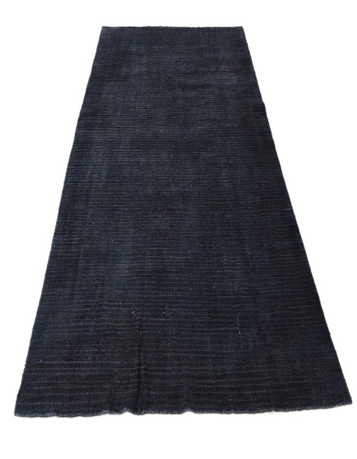 Detail image of  6' 3 x 9' 9  Hand Knotted Darya Wool Rug