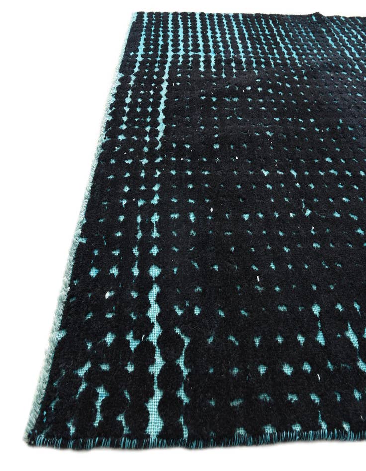 Detail image of  5' 5 x 8' 4  Hand Knotted Darya Wool Rug