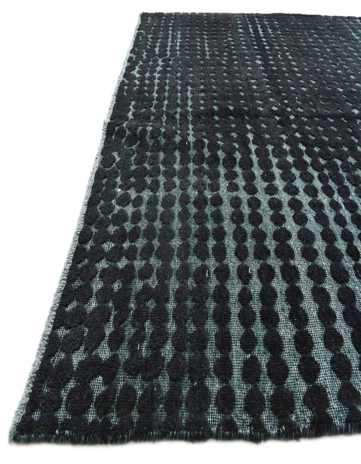 Detail image of  6' 6 x 10' 3  Hand Knotted Darya Wool Rug