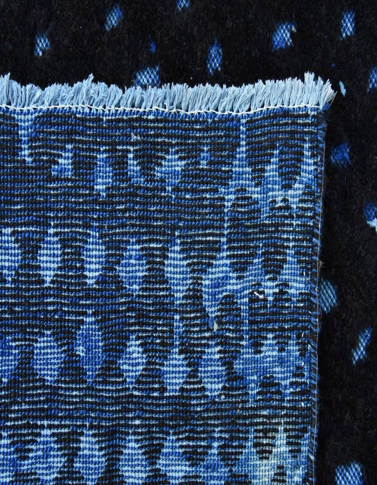 Detail image of  6' 6 x 10'  Hand Knotted Darya Wool Rug