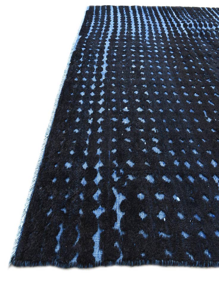 Detail image of  6' 4 x 10' 4  Hand Knotted Darya Wool Rug