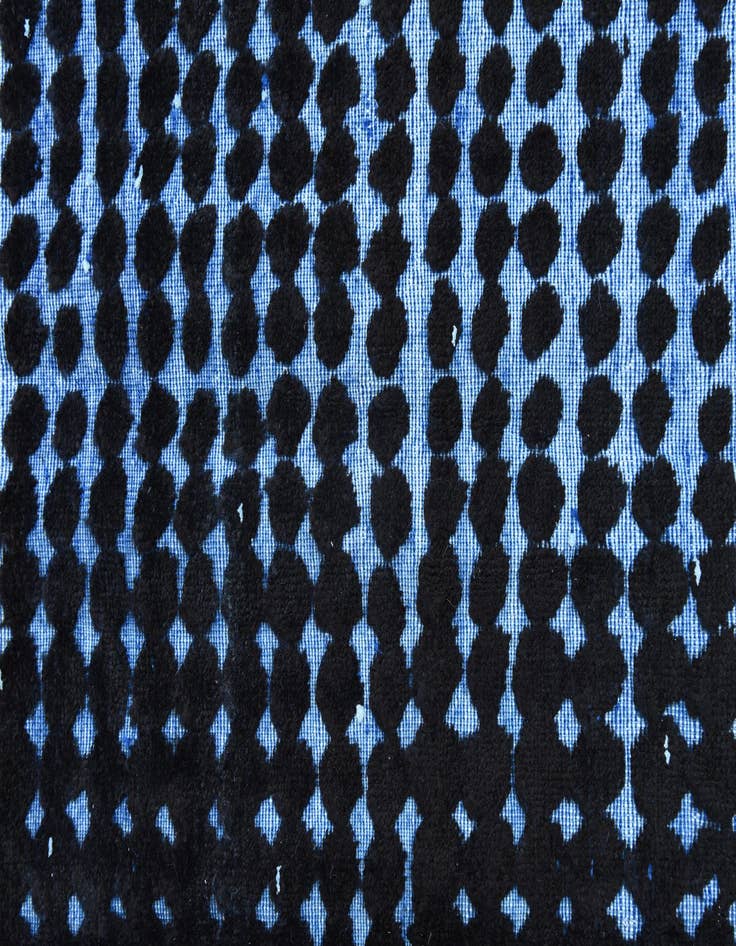 Detail image of  6' 4 x 10' 4  Hand Knotted Darya Wool Rug