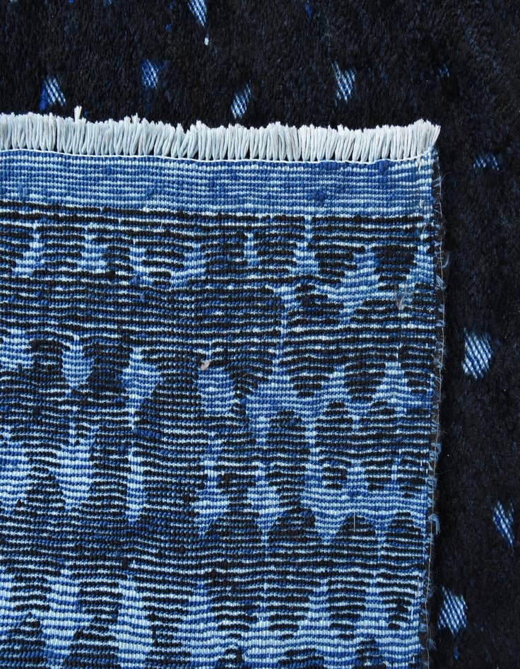 Detail image of  9' x 13'  Hand Knotted Darya Wool Rug