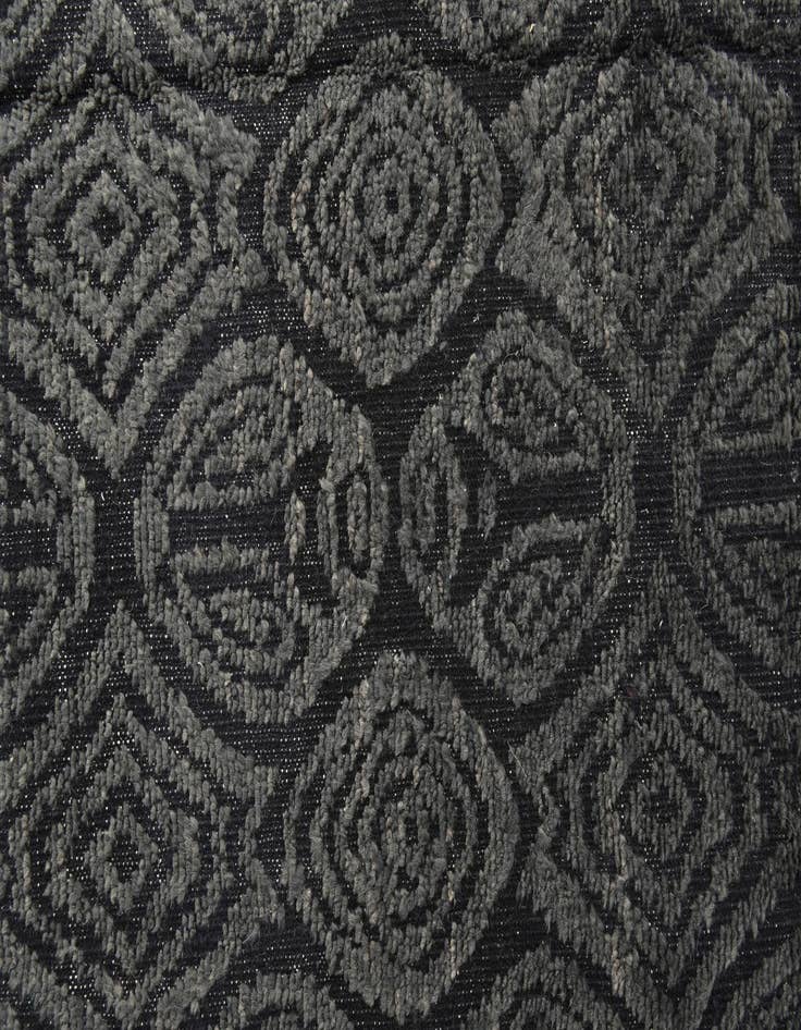 Detail image of  5' 5 x 10'  Hand Knotted Darya Wool Rug