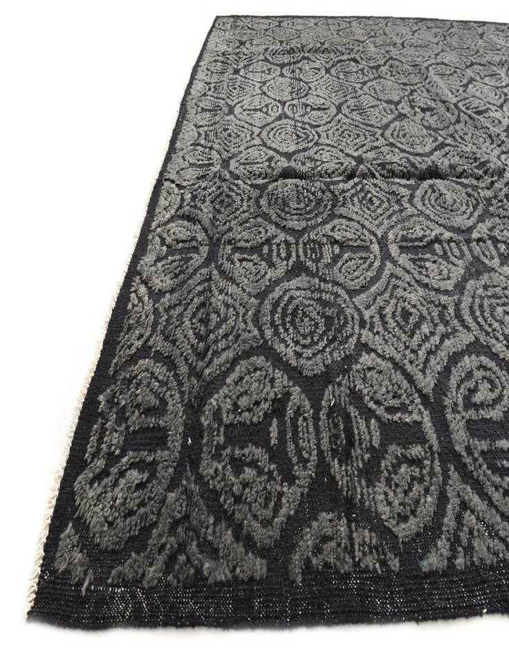 Detail image of  9' 8 x 12' 1  Hand Knotted Darya Wool Rug