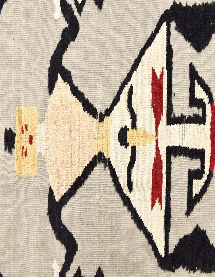 Detail image of  9' x 12' 5  Hand Knotted Darya Wool Rug