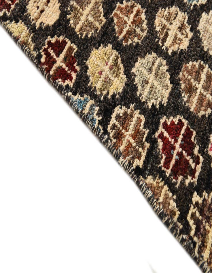 Detail image of  5' 2 x 7' 10  Hand Knotted Darya Wool Rug