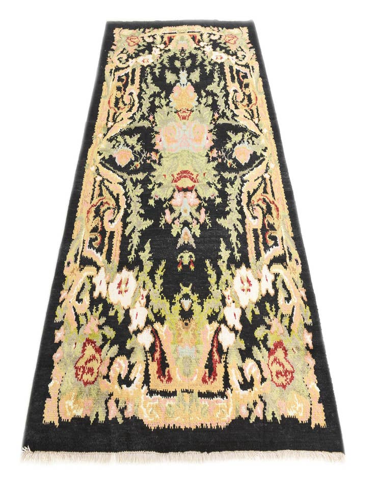 Detail image of  5' 6 x 8'  Hand Knotted Darya Rug