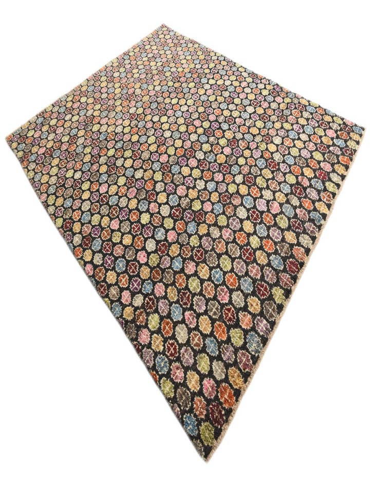 Detail image of  8' x 9' 10  Hand Knotted Darya Wool Rug