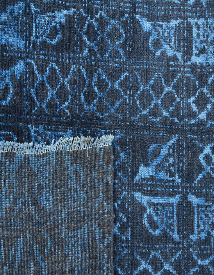 Detail image of  5' 8 x 9' 3  Hand Knotted Darya Rug