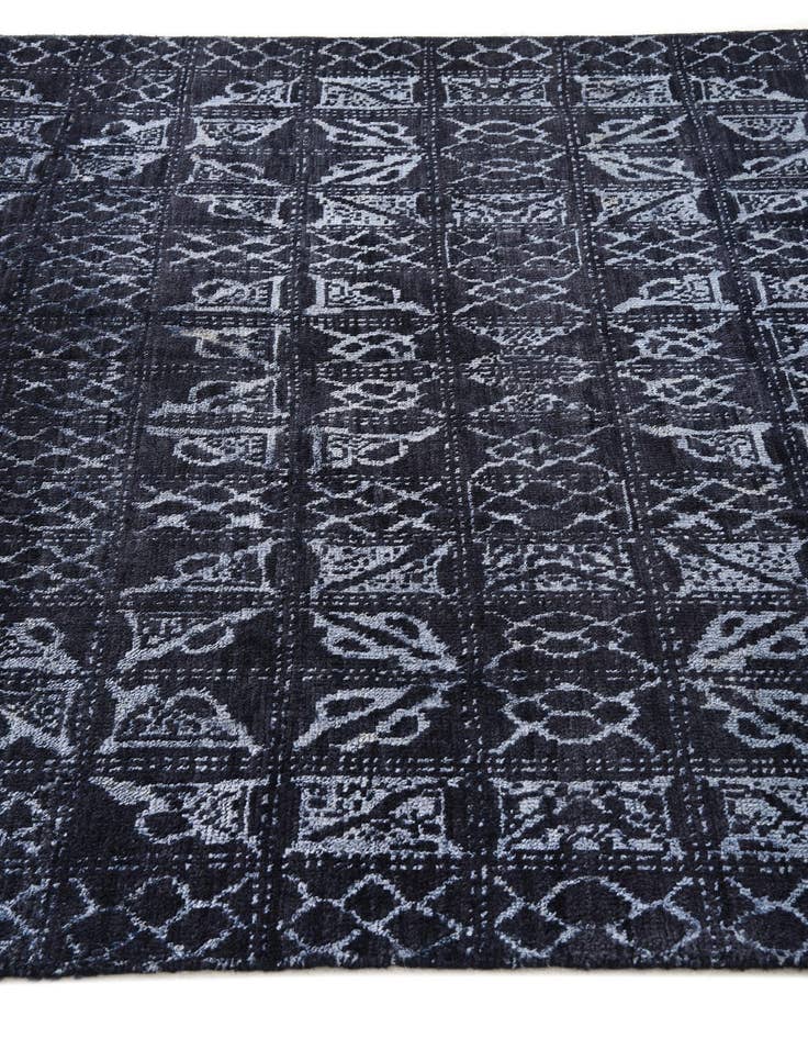 Detail image of  6' x 9' 1  Hand Knotted Darya Rug