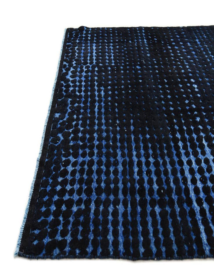 Detail image of  6' 3 x 10' 2  Hand Knotted Darya Wool Rug