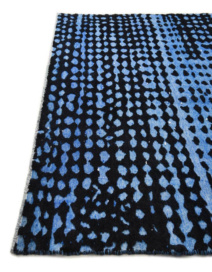 Detail image of  6' 5 x 10' 1  Hand Knotted Darya Wool Rug