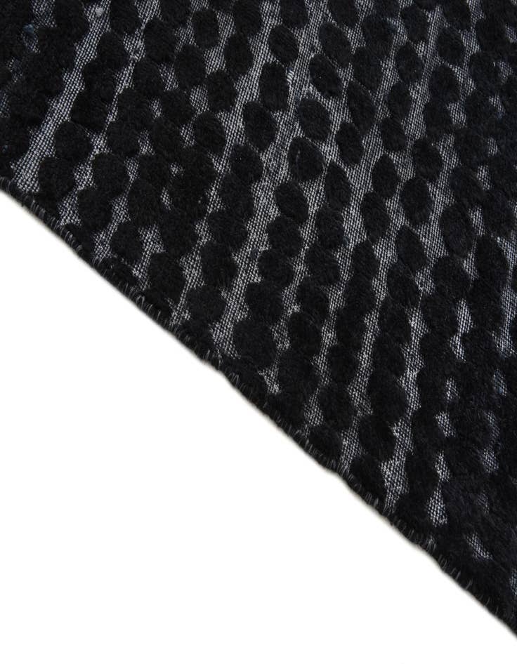 Detail image of  6' x 10'  Hand Knotted Darya Wool Rug