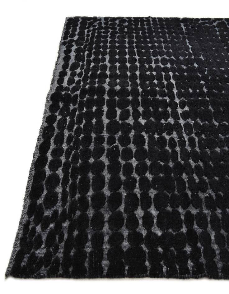 Detail image of  6' 4 x 10' 4  Hand Knotted Darya Wool Rug