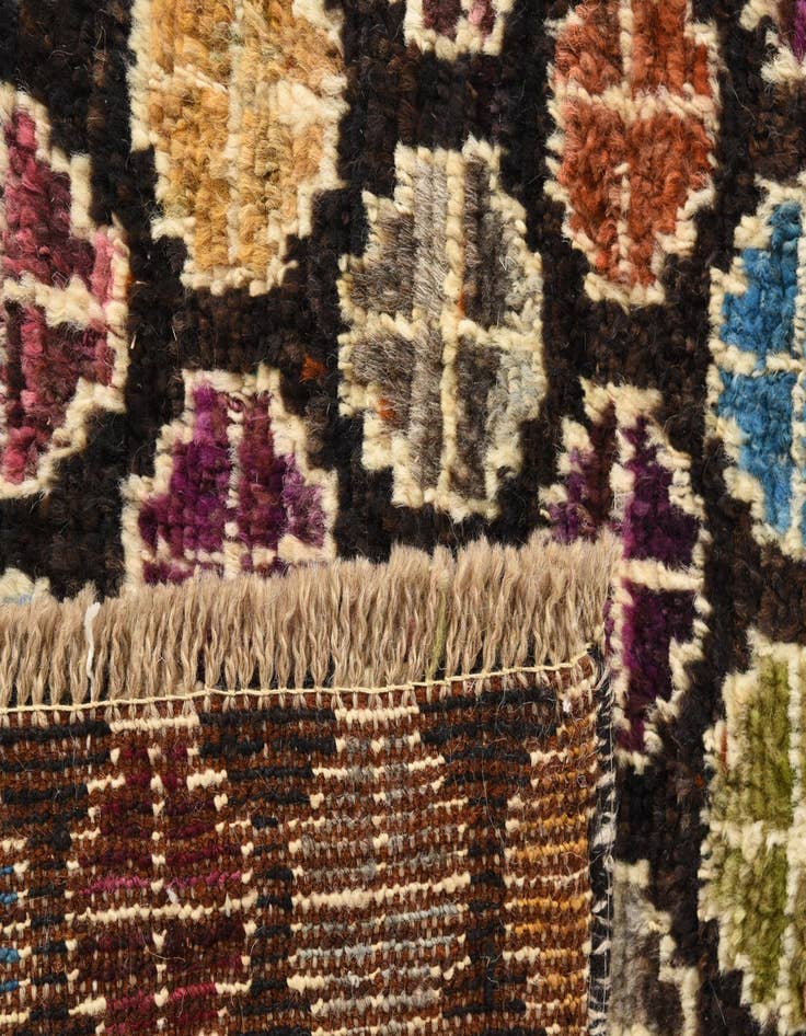Detail image of  8' 2 x 10'  Hand Knotted Darya Wool Rug
