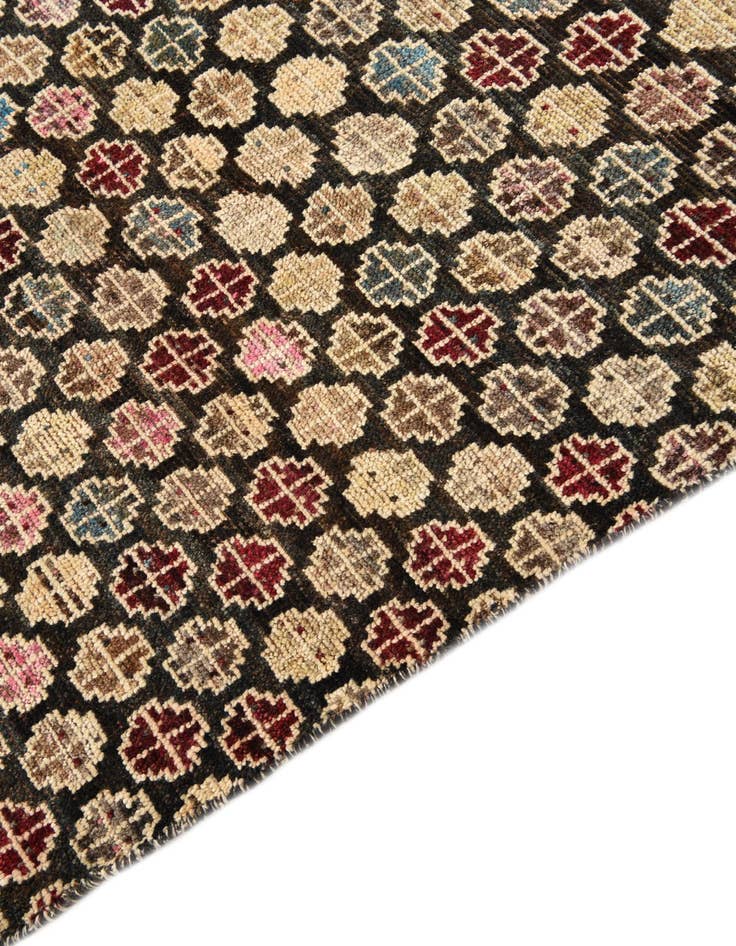 Detail image of  9' x 11' 7  Hand Knotted Darya Wool Rug