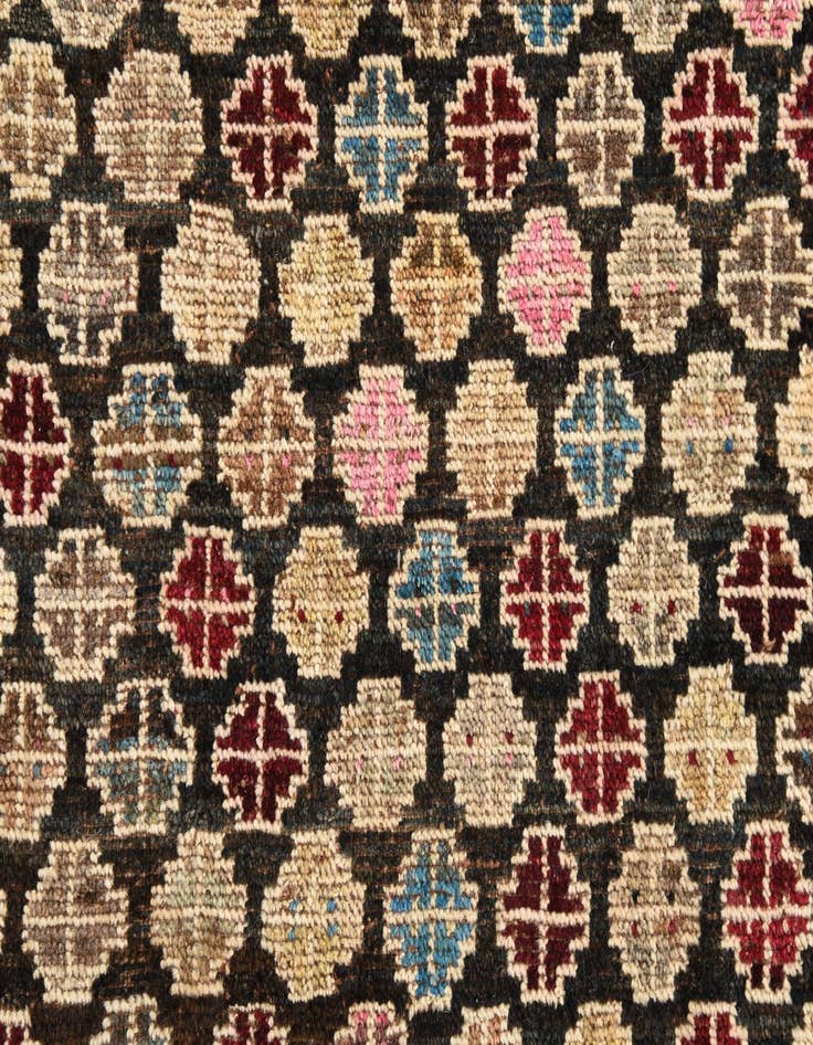 Detail image of  9' x 11' 7  Hand Knotted Darya Wool Rug