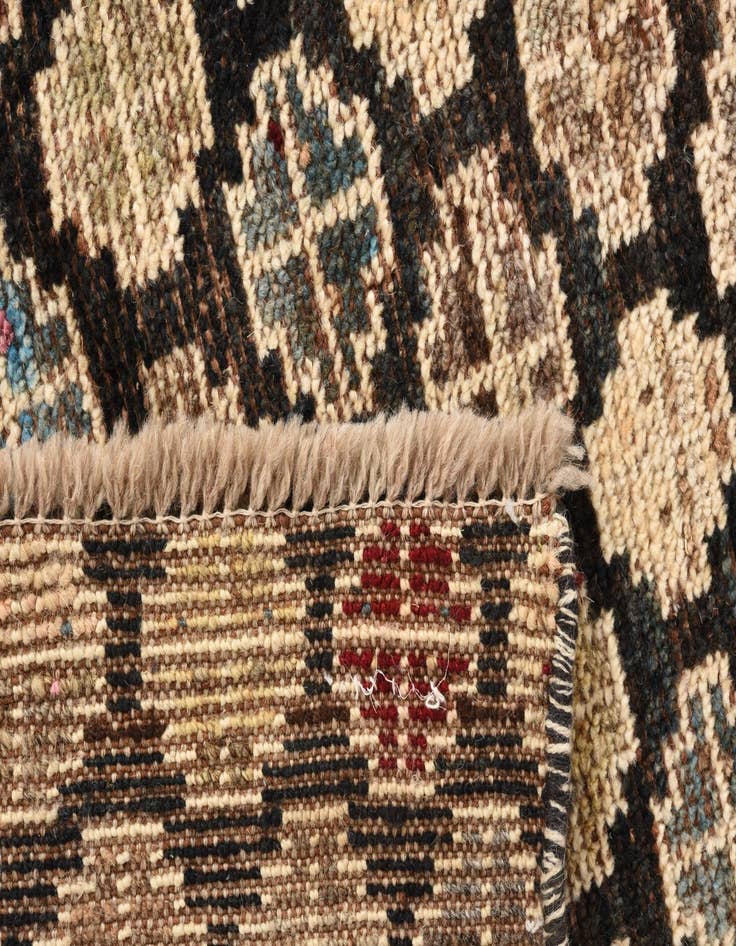 Detail image of  9' x 11' 7  Hand Knotted Darya Wool Rug