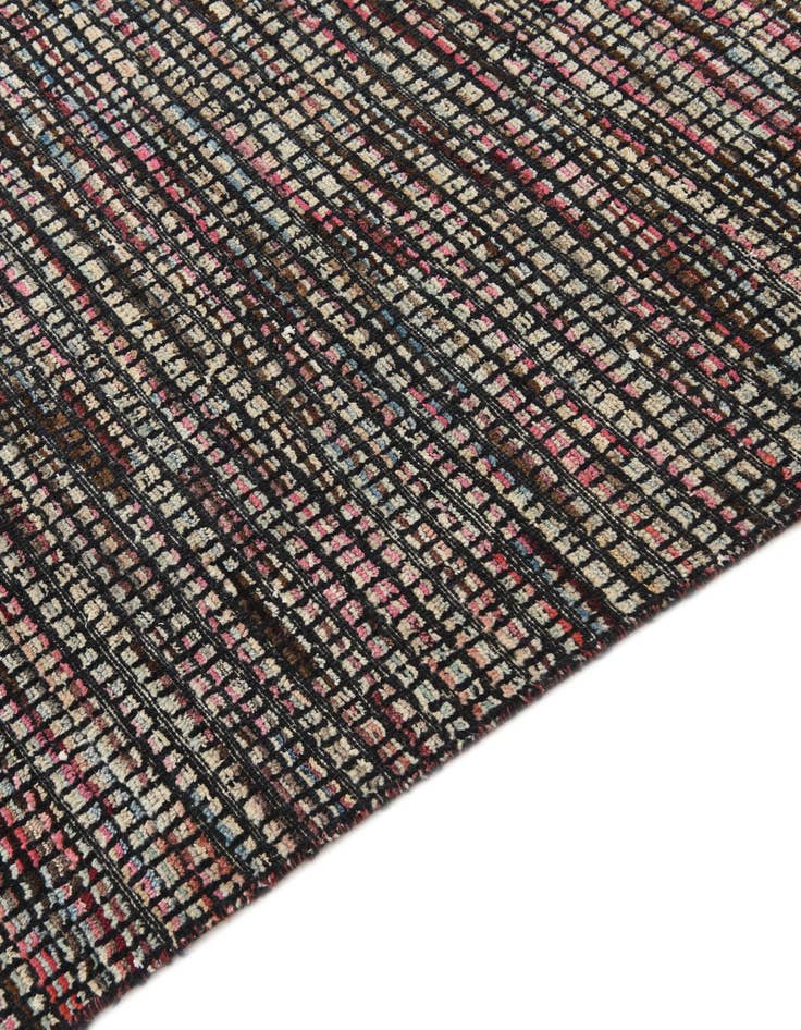 Detail image of  6' 8 x 10'  Hand Knotted Darya Wool Rug