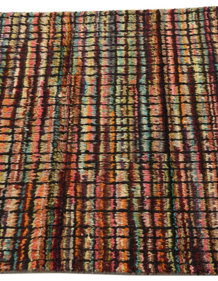 Detail image of  2' 10 x 5' 2  Hand Knotted Darya Wool Rug