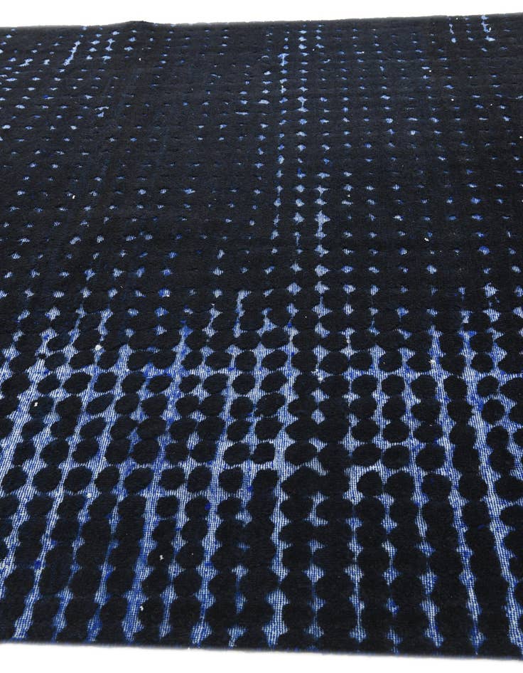 Detail image of  7' 8 x 9' 9  Hand Knotted Darya Wool Rug