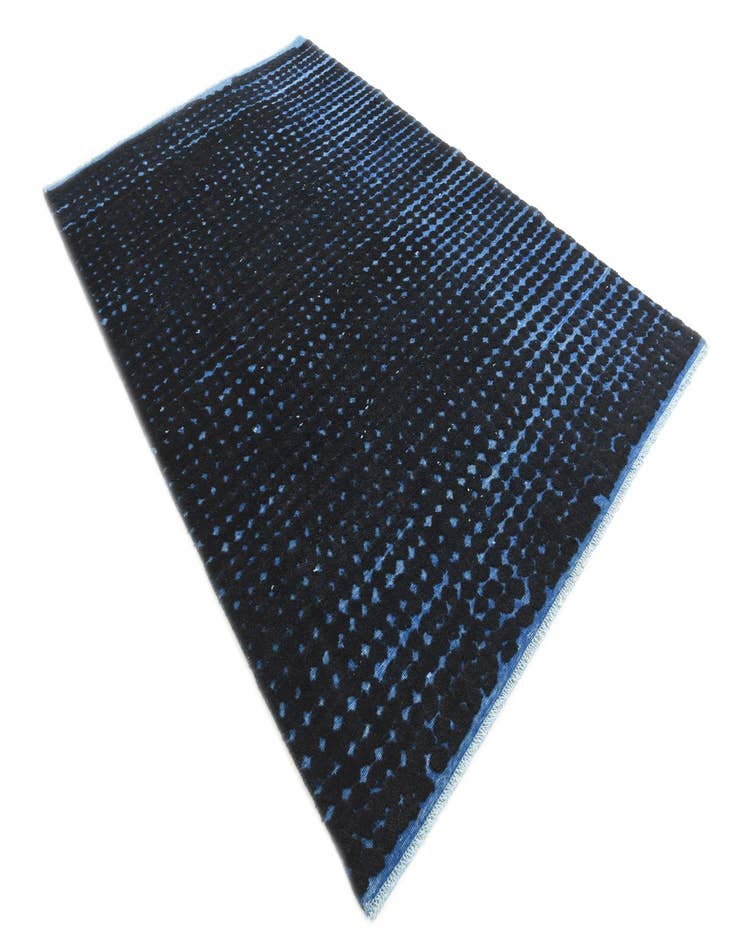 Detail image of  6' 5 x 10' 2  Hand Knotted Darya Wool Rug