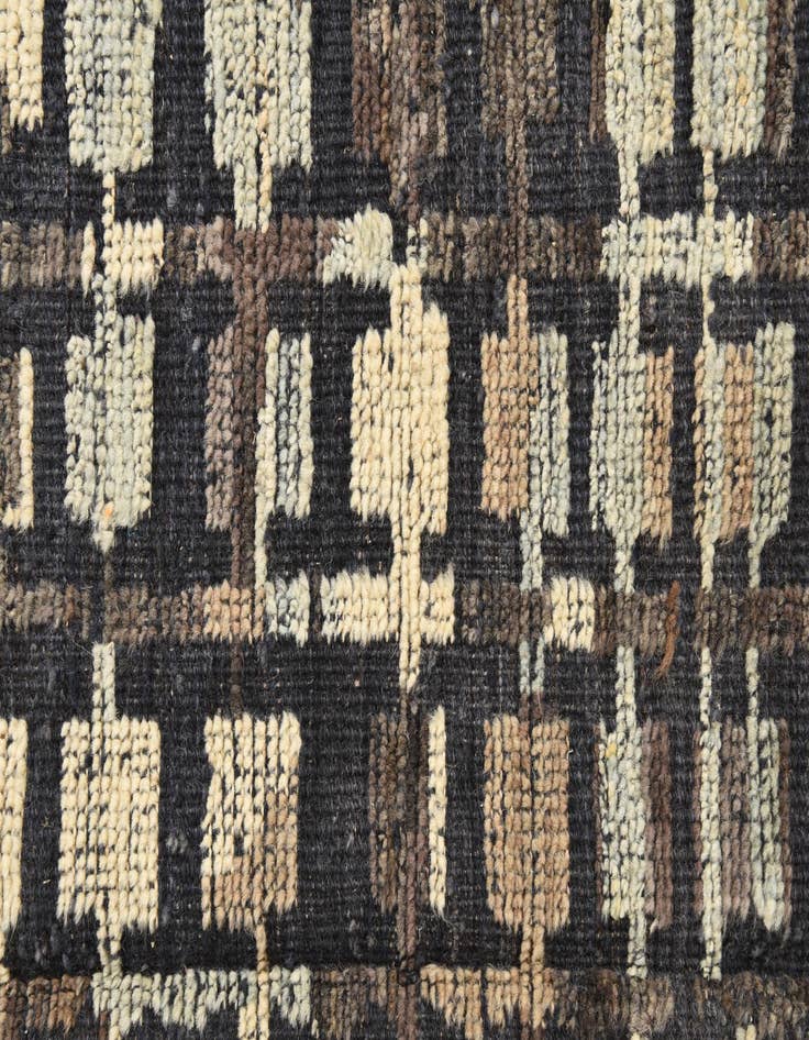 Detail image of  8' x 10' 5  Hand Knotted Darya Wool Rug